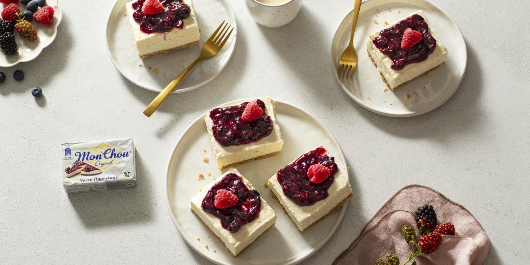 MonChou bars met roodfruit topping